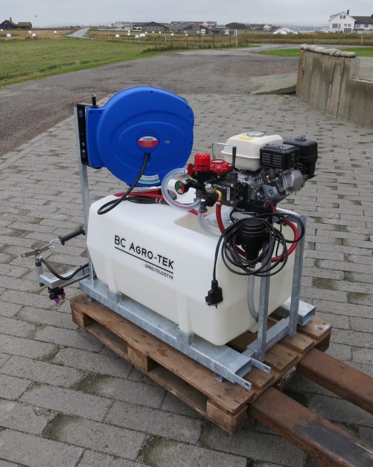 Palle gaffel sprøyte 200ltr m/4-takts motor - AR252 pumpe m/utstyr
